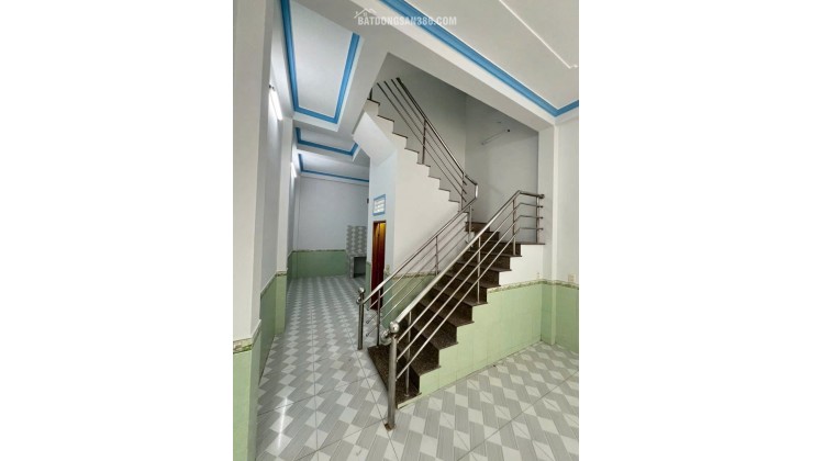 Nhà 8 triệu 4 phòng ngủ gần Chợ An Khánh